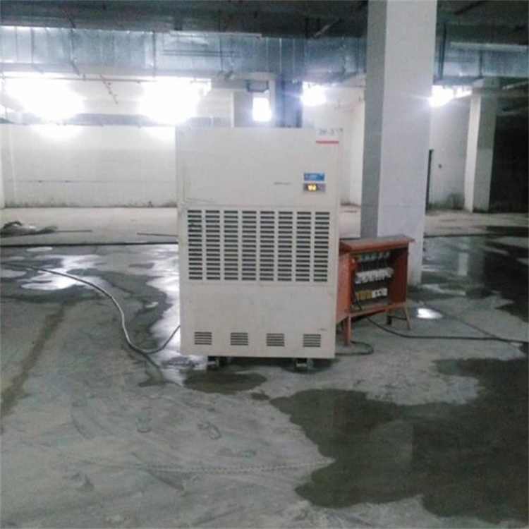 紙箱倉庫用除濕機，可防止紙箱受潮回軟