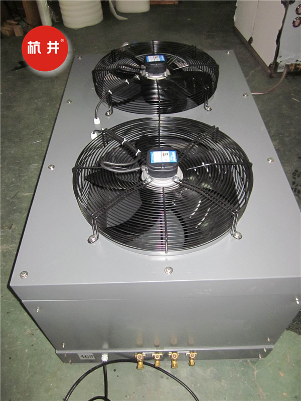 CFTZF160國防工程建造調(diào)溫除濕空調(diào)機(jī)http://m.meili001.cn/tp/twcsj022.jpg